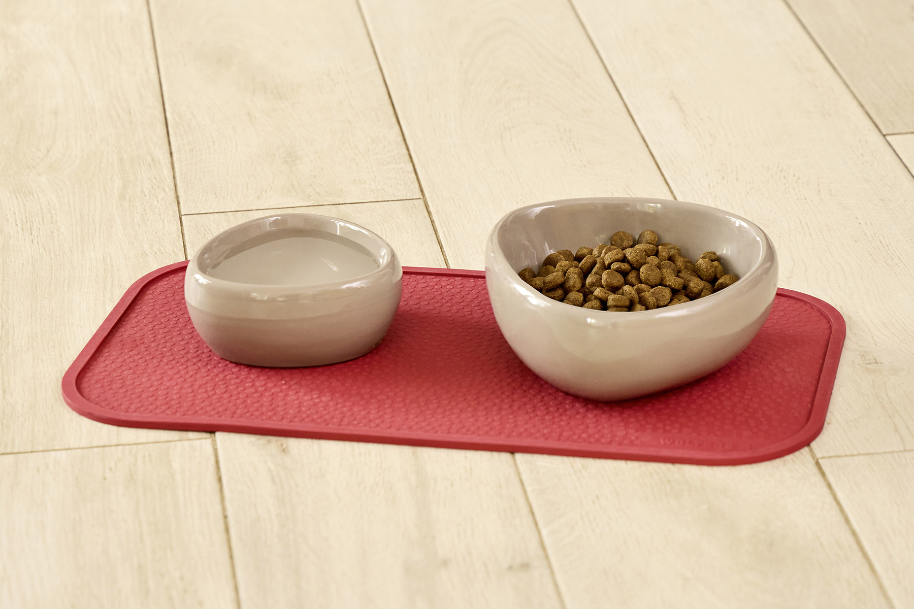  WOLTERS cat & dog GmbH