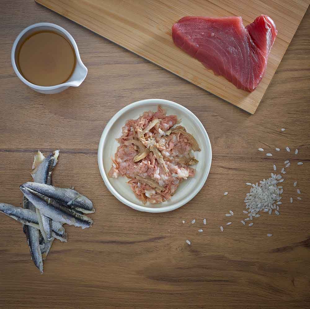 Fish4Cats Finest Tuna Fillet with Anchovies